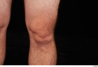 Louis knee nude 0003.jpg